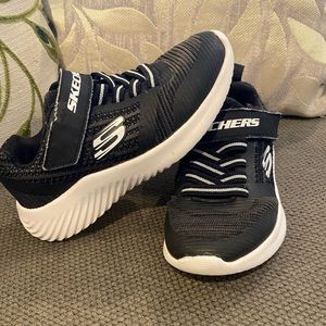 Sketchers sneaker black and white. Velcro. Size 11.5 toddlerboys
